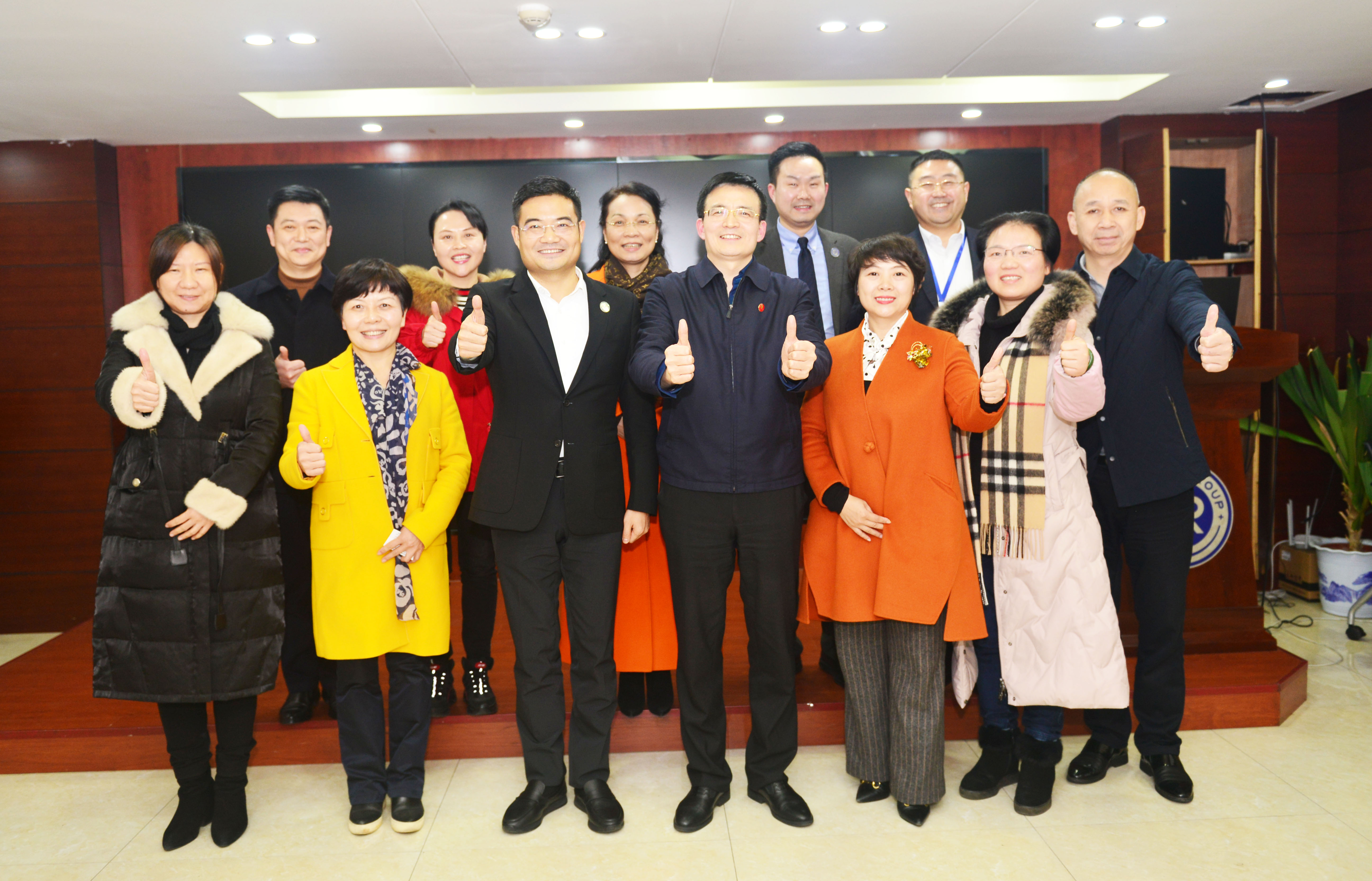 DSC_9936.JPG DSC_9936.JPG