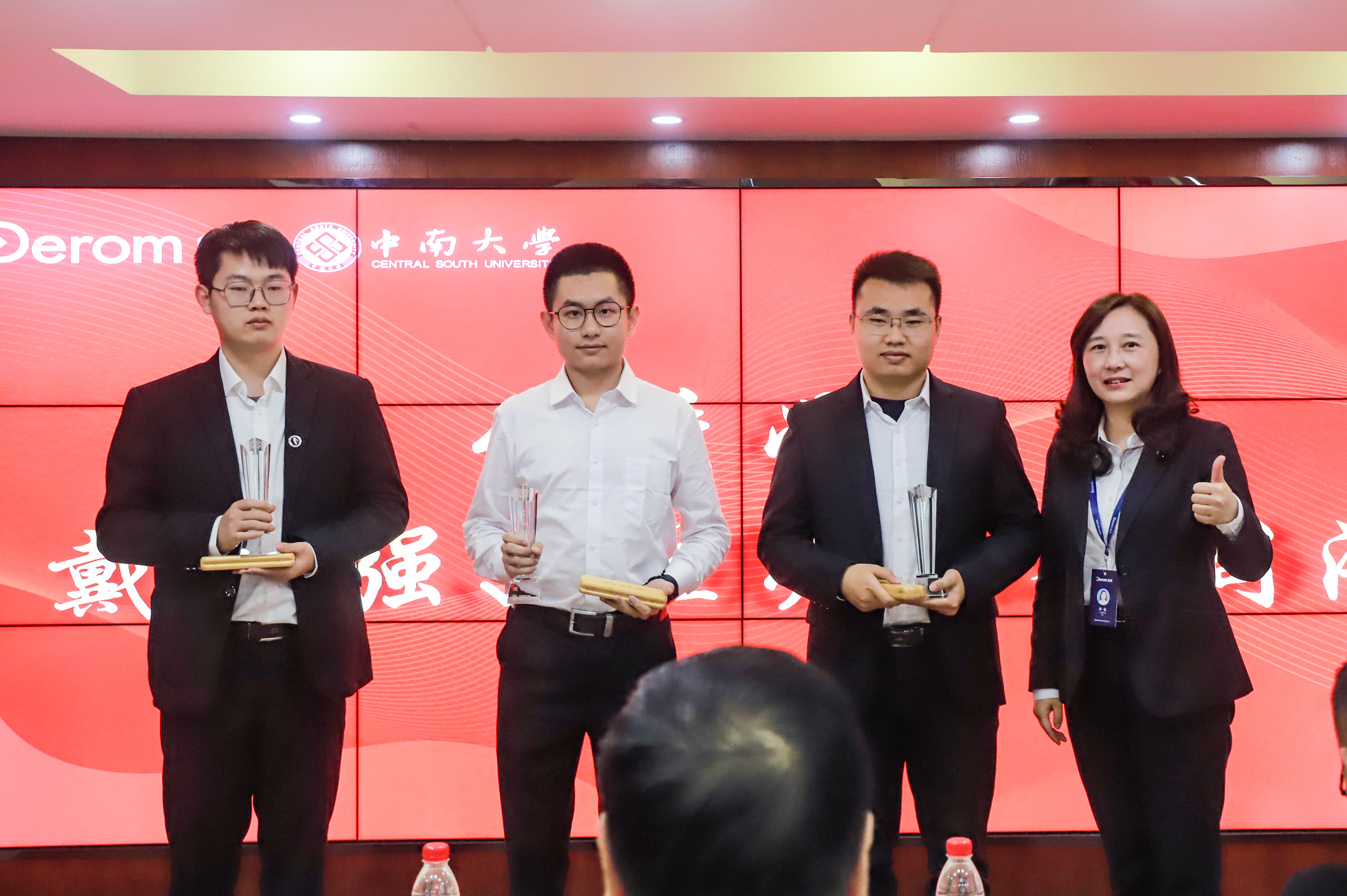 92d4f4107836a127028f64ee796daef.jpg 92d4f4107836a127028f64ee796daef.jpg